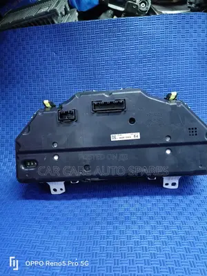 Dashboard Clock Toyota Harrier RX350