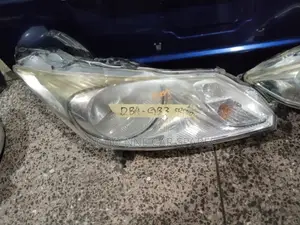 Honda Freed 2012 Non Xenon Headlight