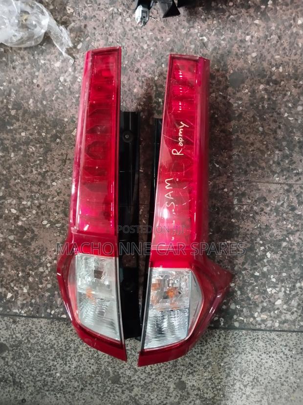 Toyota Roomy/Tank 2018 Taillight(Red)