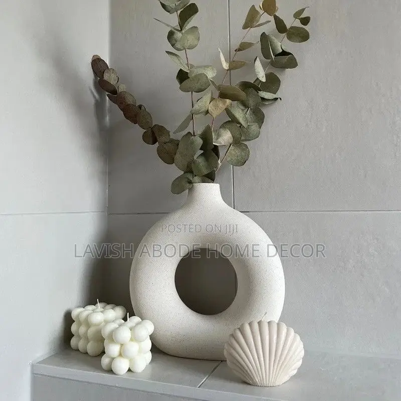 Big Donut Flower Vase - Round White