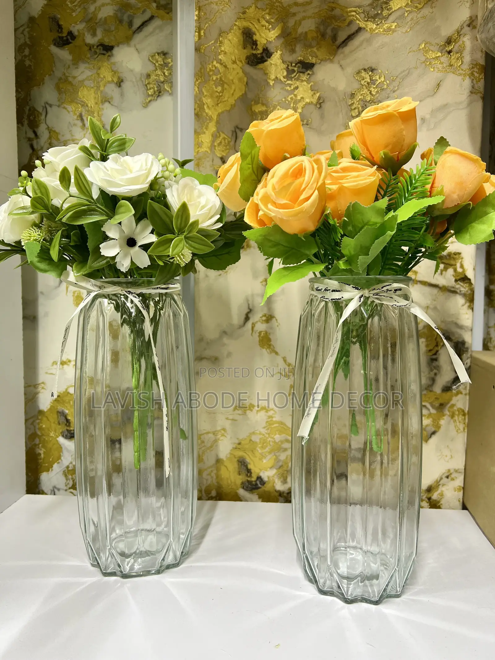 Clear Glass Flower Vase