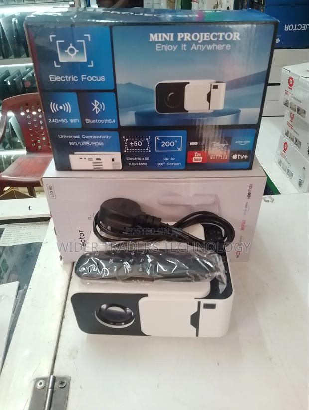 Professional Hd Mini Projector for Home Theater - main view