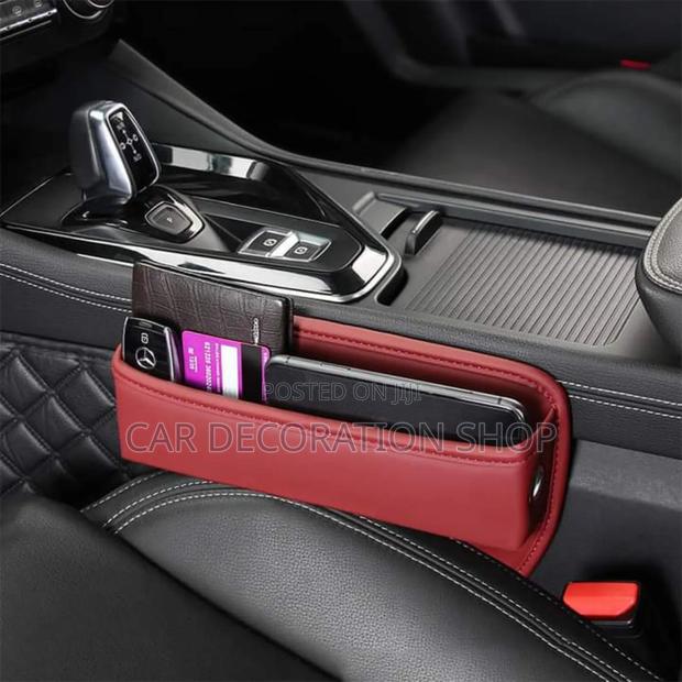 2pcs Between the Seats Gap Leather Pockets Phone Holder