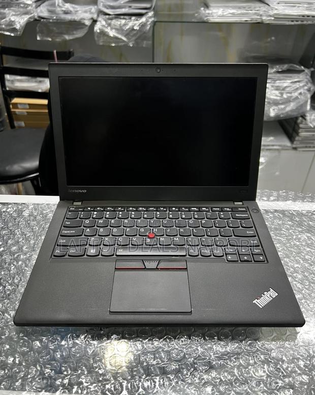 Laptop Lenovo ThinkPad X250 8GB Intel Core I5 HDD 500GB