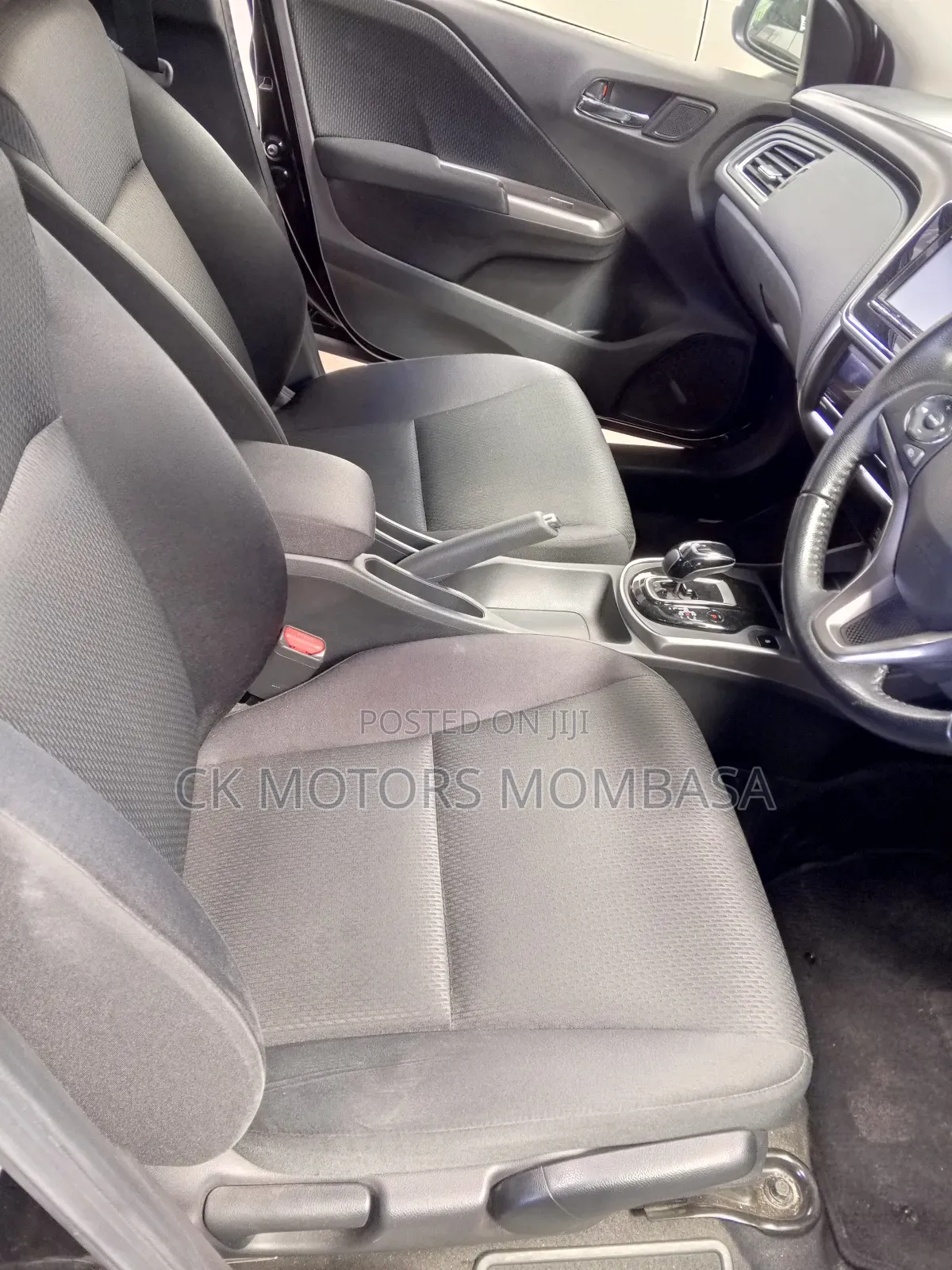 Honda Grace 2017 Black