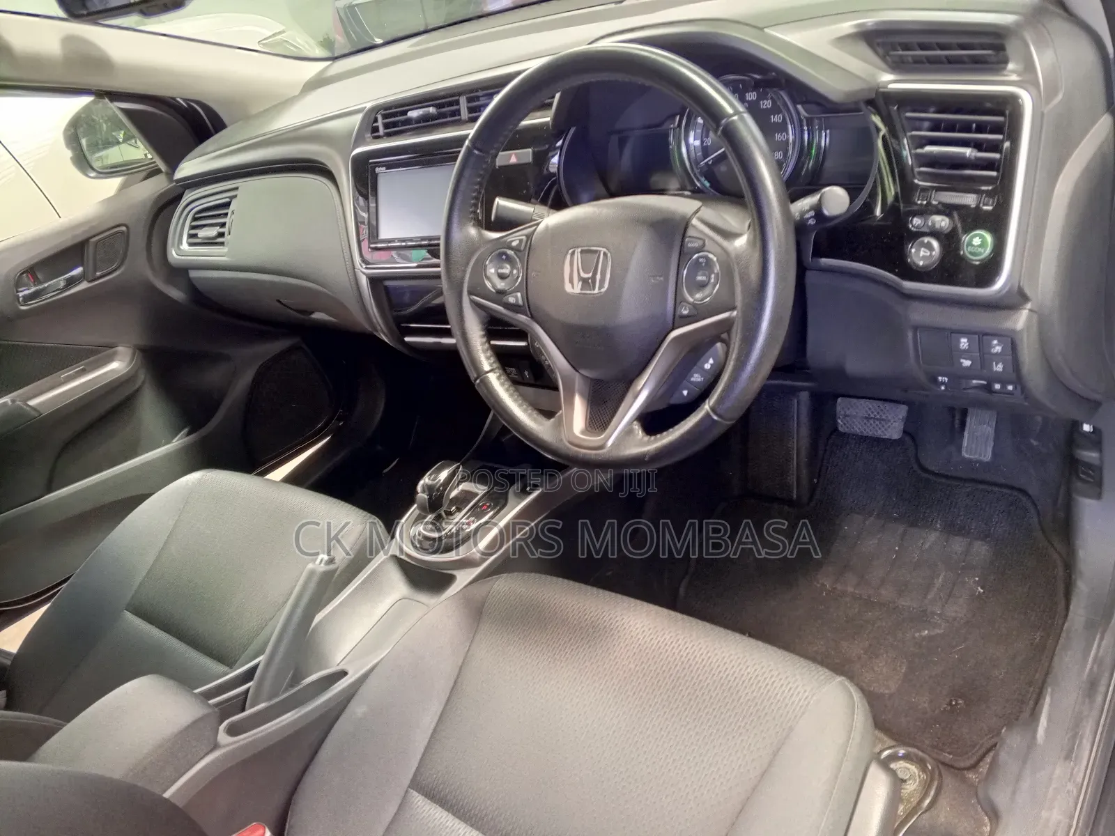 Honda Grace 2017 Black