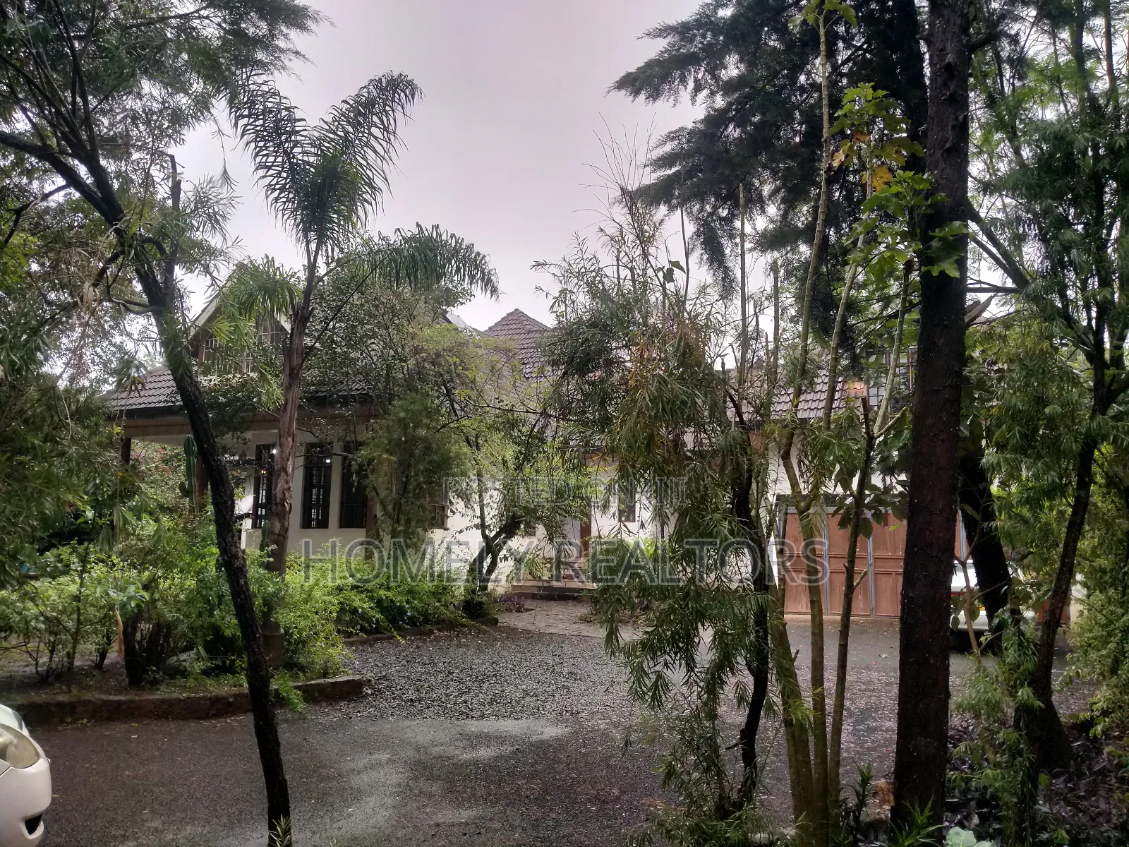6bdrm Mansion in Ngong, Oluulua for sale