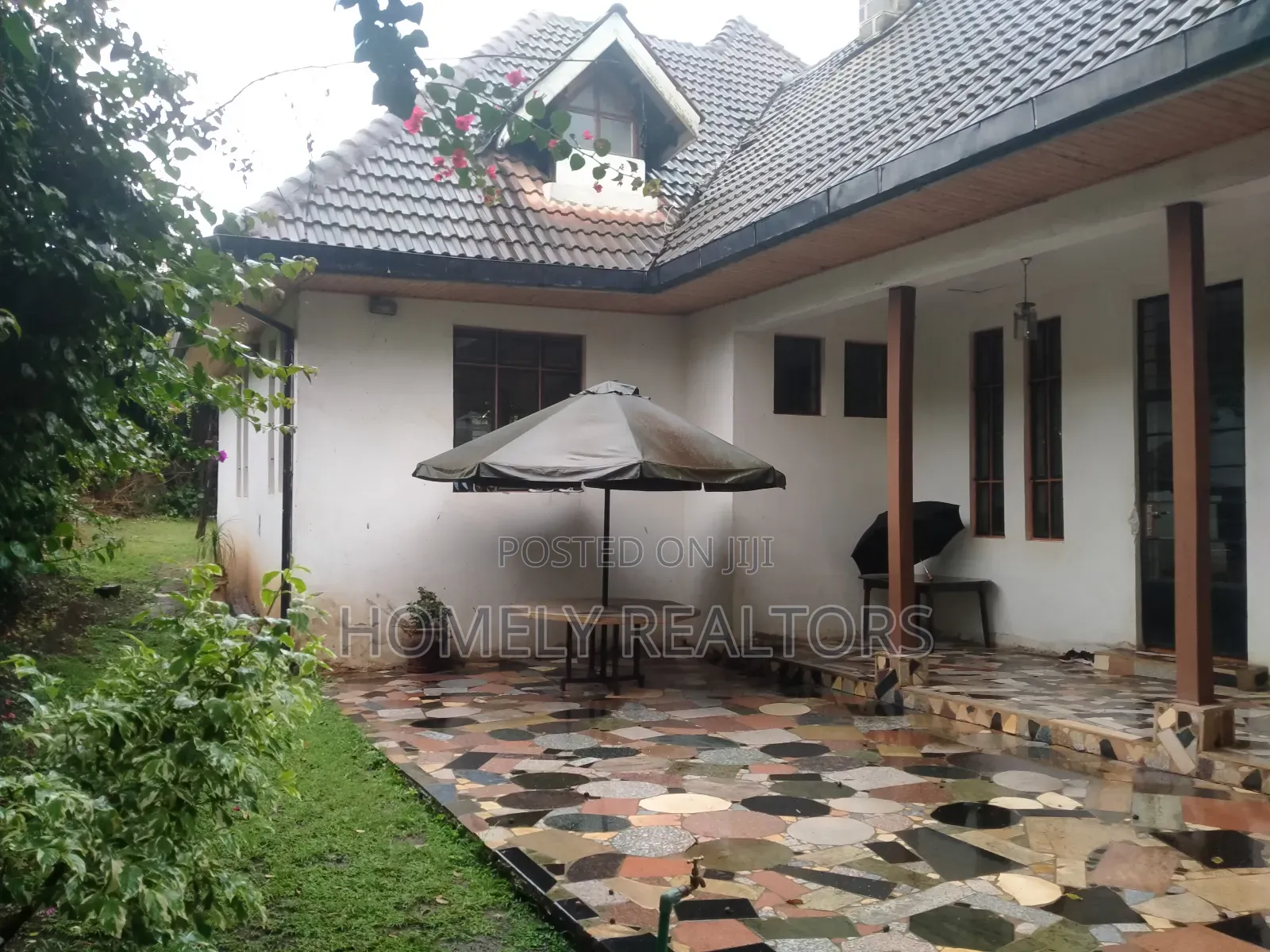 6bdrm Mansion in Ngong, Oluulua for sale