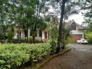6bdrm Mansion in Ngong, Oluulua for sale