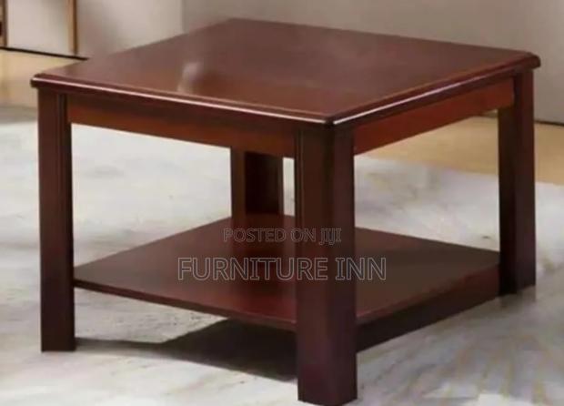 Office Table: Modern Office Coffee Table