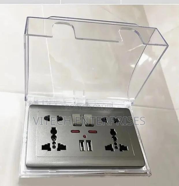 Double Socket Protector - main view