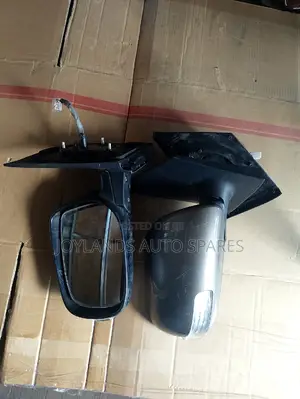 Toyota Belta Exjapan Original Side Mirror (With Indicator)