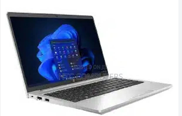 New Laptop HP 8GB Intel Core I5 SSD 512GB - main view