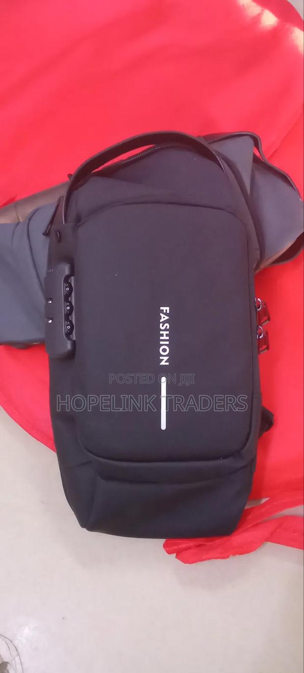 Chest Bag Shoulder Bag - thumbnail 3