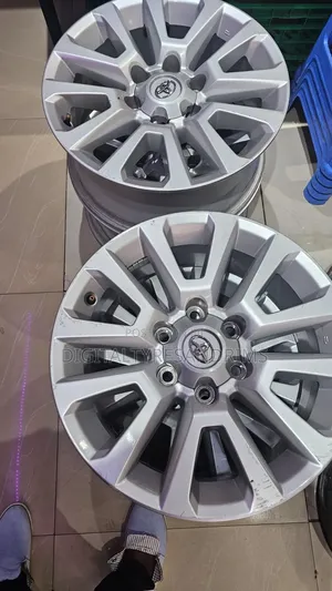 Original Toyota Prado Rims Size 18"At Affordable Cost
