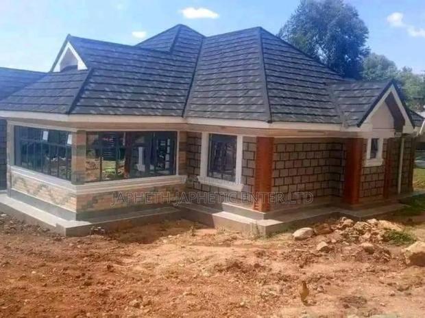 2500pcs Machine Cut Stones Enough for 3BEDROOMS - thumbnail 2
