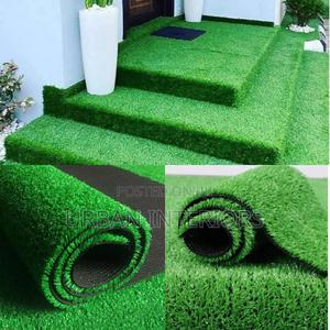 Grass Carpet Grass Carpet Staircase - thumbnail 2