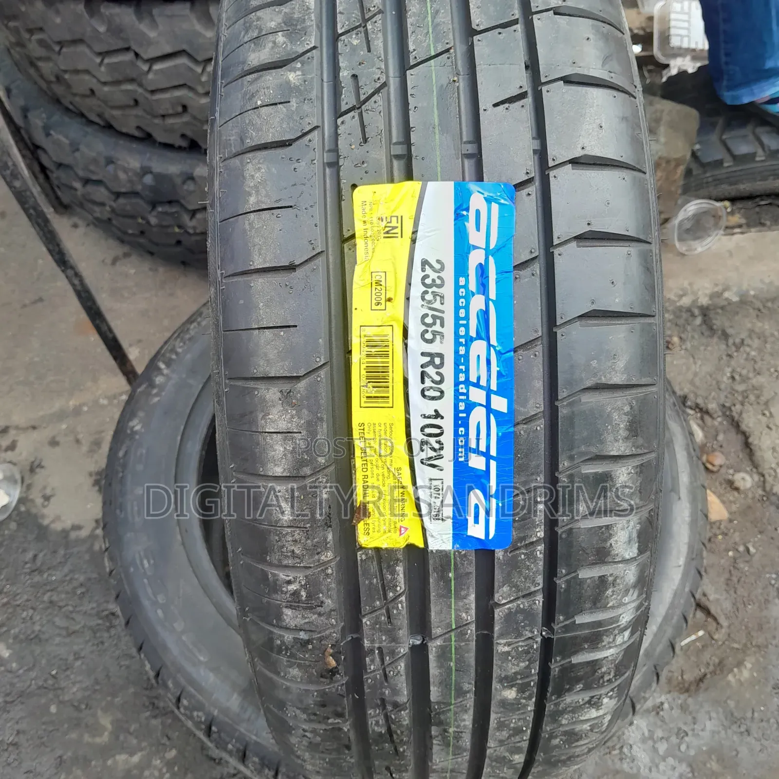 235/55r20 Accelera Tyres Made in Indonesia Brand New