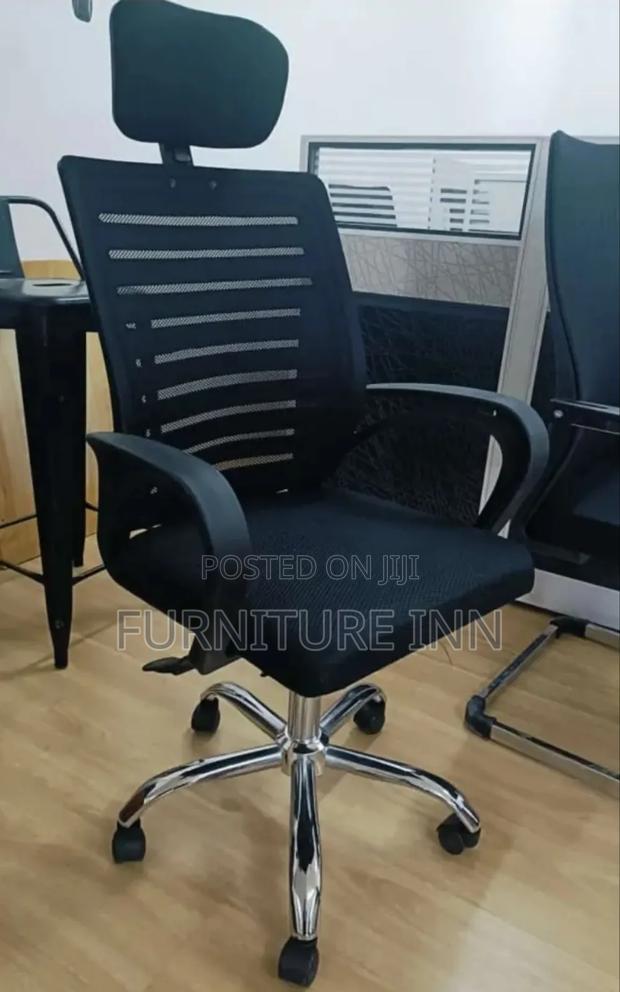 Office Chair: Stylish ,Highback Adjustable Office Chair