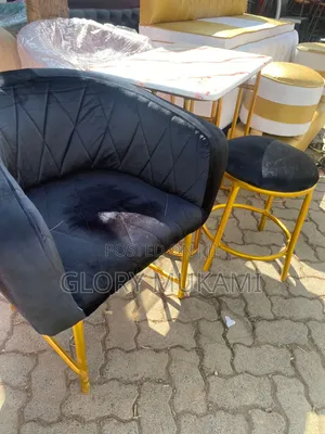 Black Set Manicure Chair and Stool
