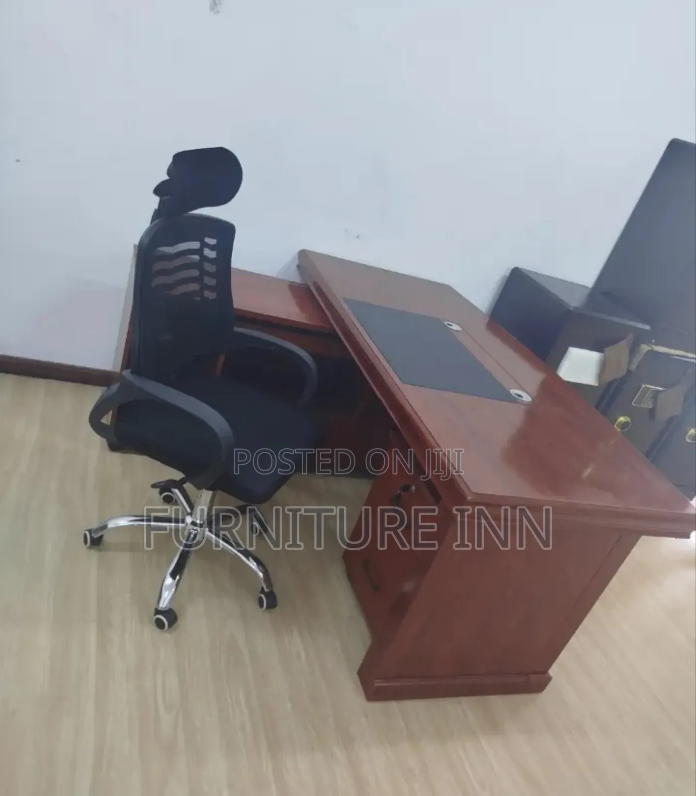 Office Table: Bossy Executive 1.6M Mahogany Office Table