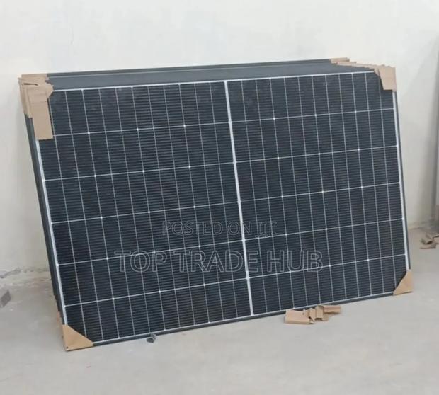 Yachu Monocrystalline 570watts Solar Panels - main view