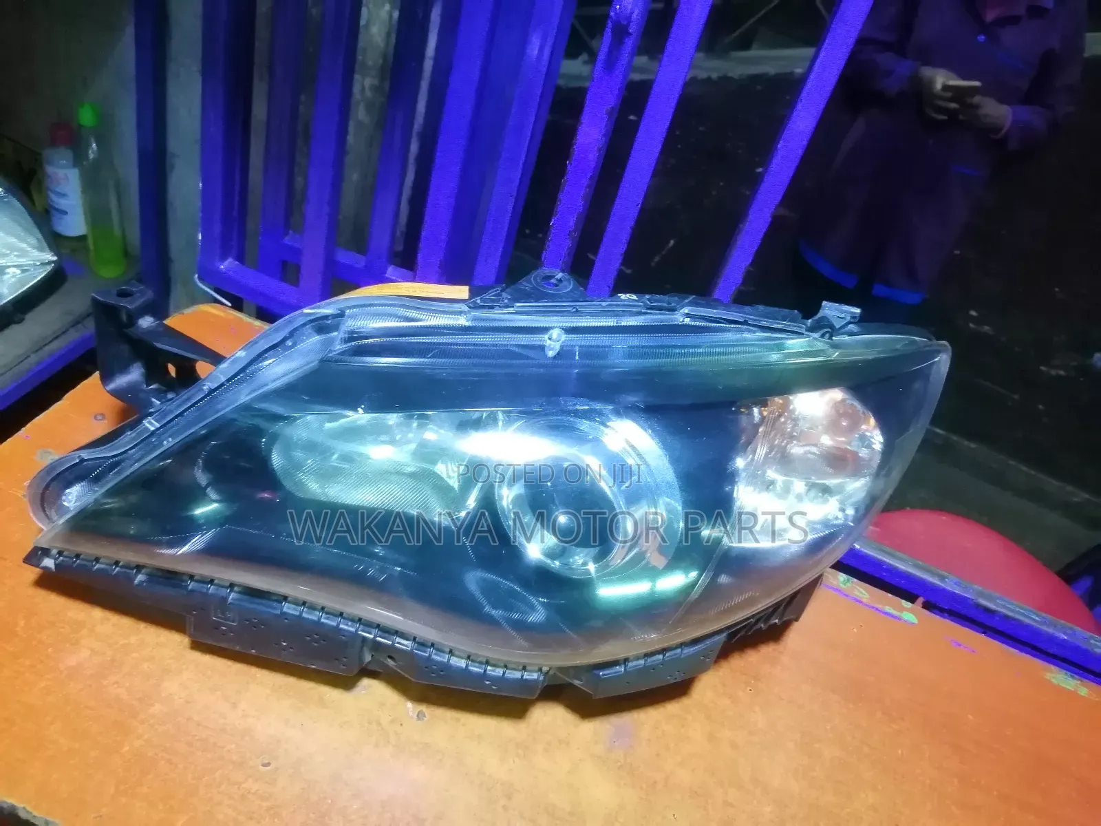 Subaru Impreza Gh2/N14 Xenon Headlamp Black Shade, Ex Japan