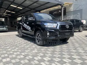 Toyota Hilux Workmate 2019 Black