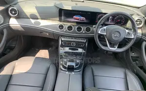 Mercedes-Benz E250 2018 Gray