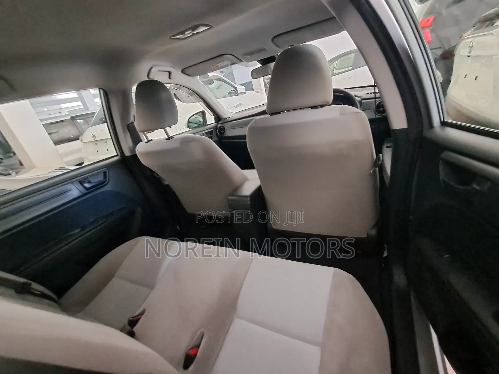 Toyota Axio 1.5 G 2WD 2017 Silver