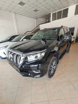 Toyota Land Cruiser Prado 2.8 2017 Black