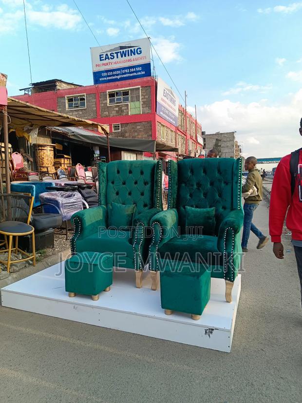 Pedicure Set, 2 Pedicure Seats, 2 Stools And Podium - thumbnail 6