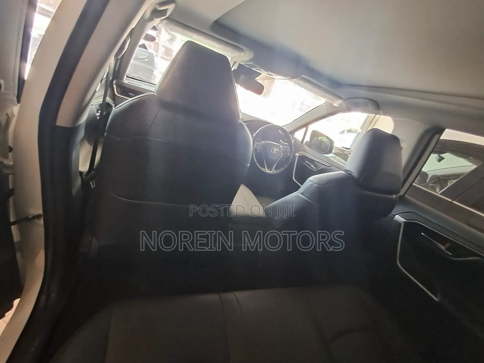 Toyota RAV4 2017 White