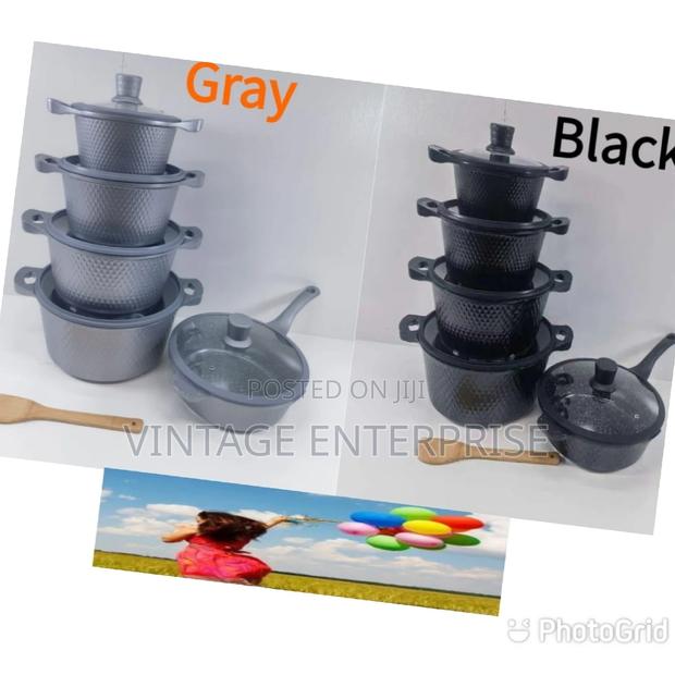 11pcs Bosch Cookware With Silicon Spoons