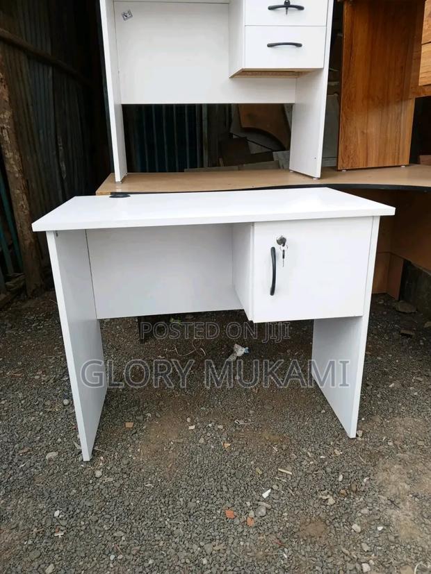 Lockable Office Desk Table