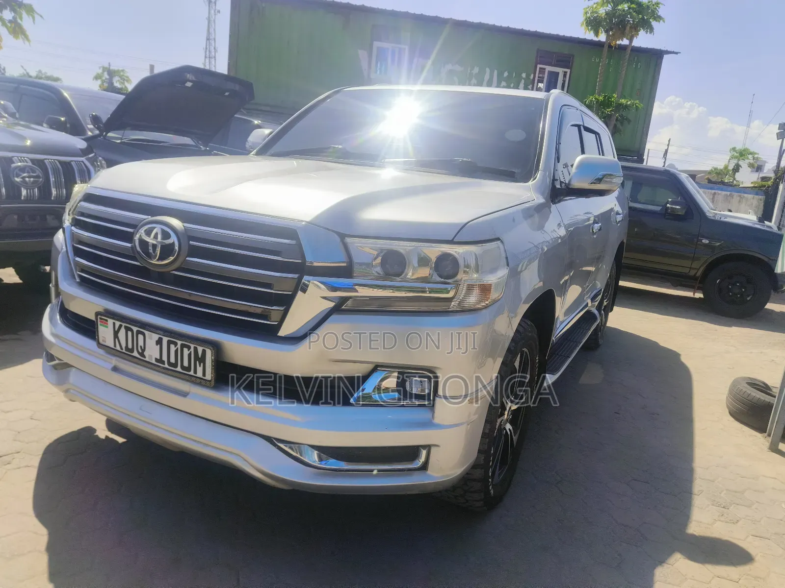 Toyota Land Cruiser Prado 2017 Silver