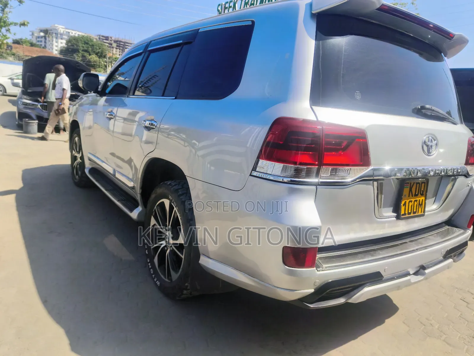 Toyota Land Cruiser Prado 2017 Silver