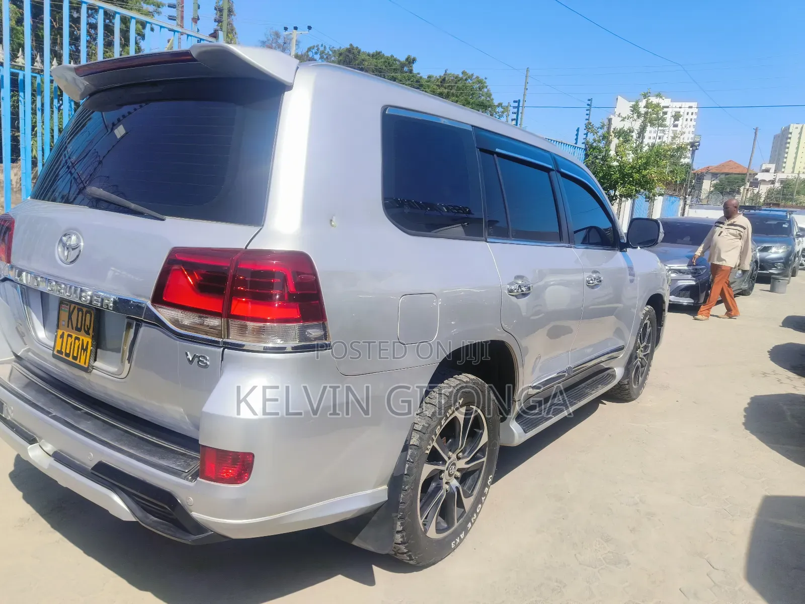 Toyota Land Cruiser Prado 2017 Silver