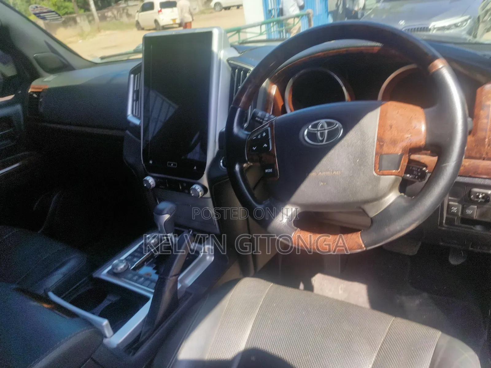 Toyota Land Cruiser Prado 2017 Silver