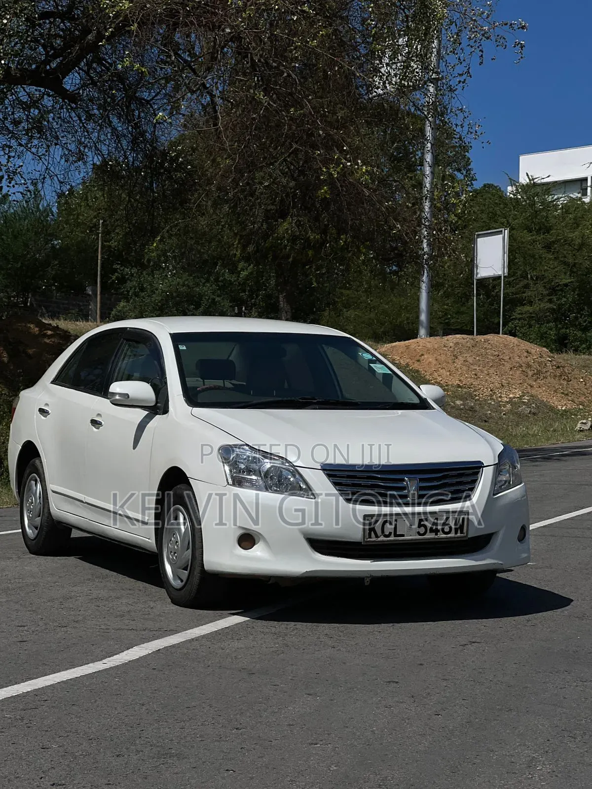 Toyota Premio 2012 White