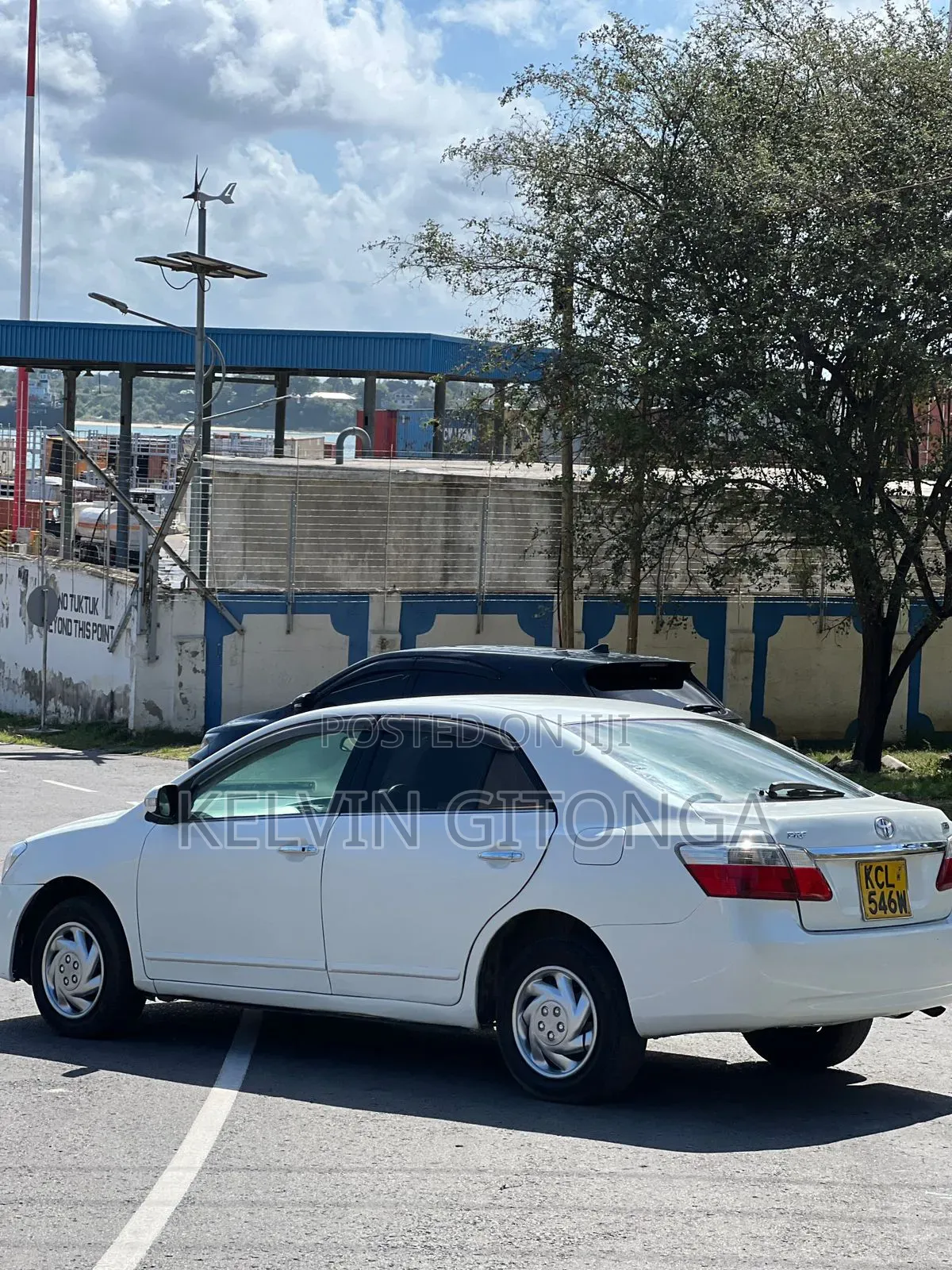 Toyota Premio 2012 White