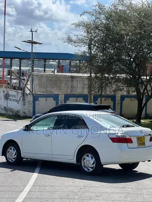 Toyota Premio 2012 White