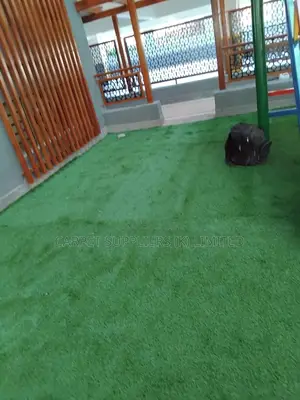 Makeover Grass Carpet1