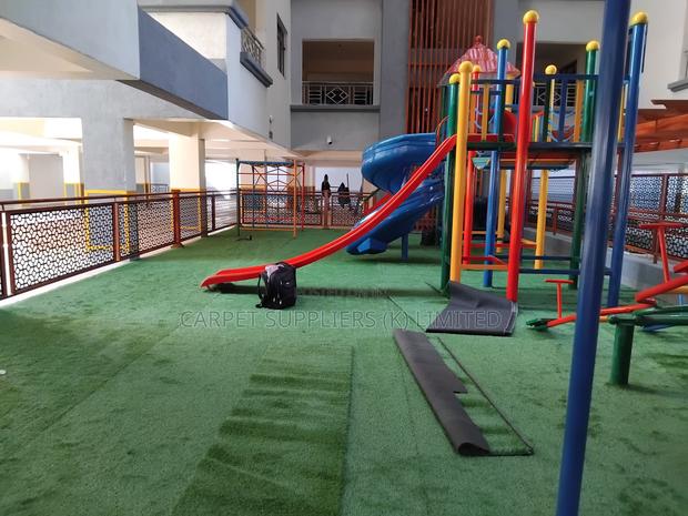 Front Yard Playarea Carpet