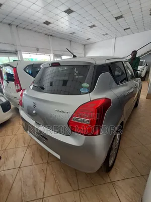Suzuki Swift 2017 Gray