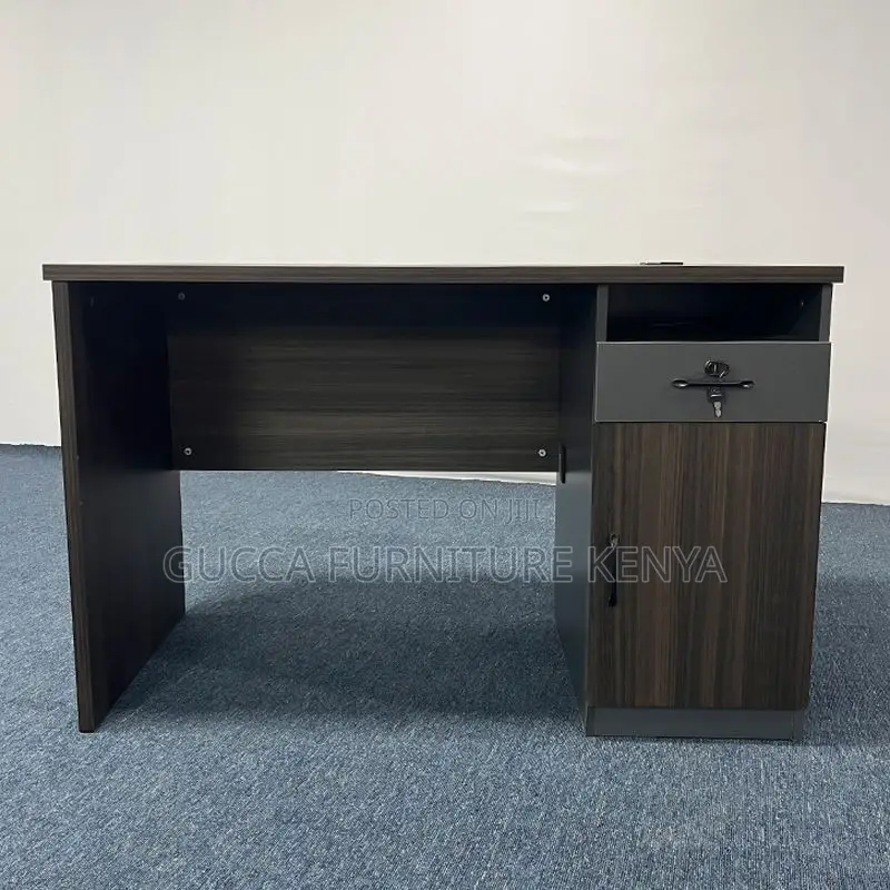 Office Tables:1.4 Meters Writing Table With Lockable Drawers