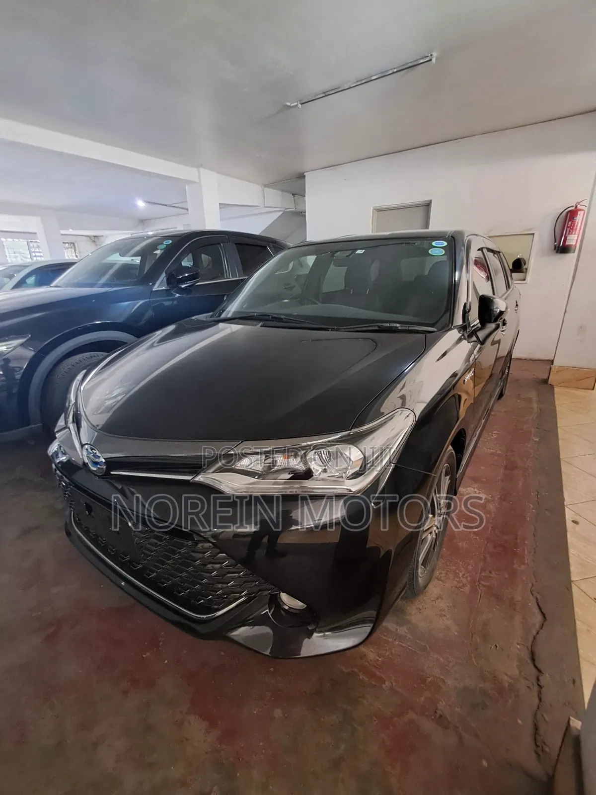 Toyota Corolla Fielder 1.5 Petrol AWD 2017 Black
