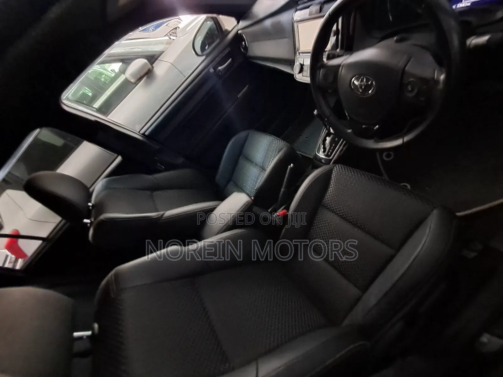 Toyota Corolla Fielder 1.5 Petrol AWD 2017 Black