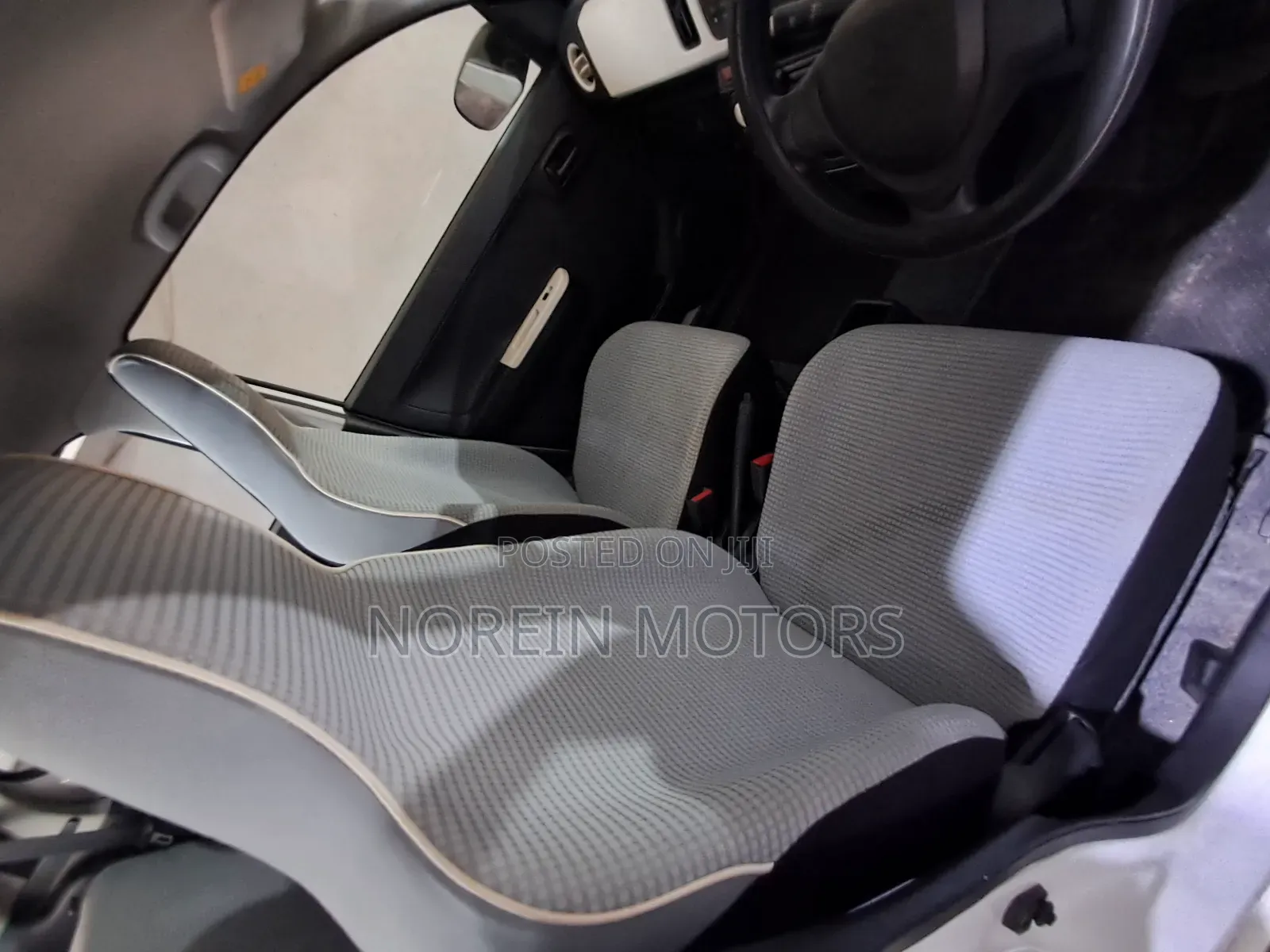 Suzuki Alto 660cc FWD 2017 White