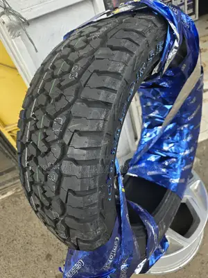 265/50r20 Comfoser a/T
